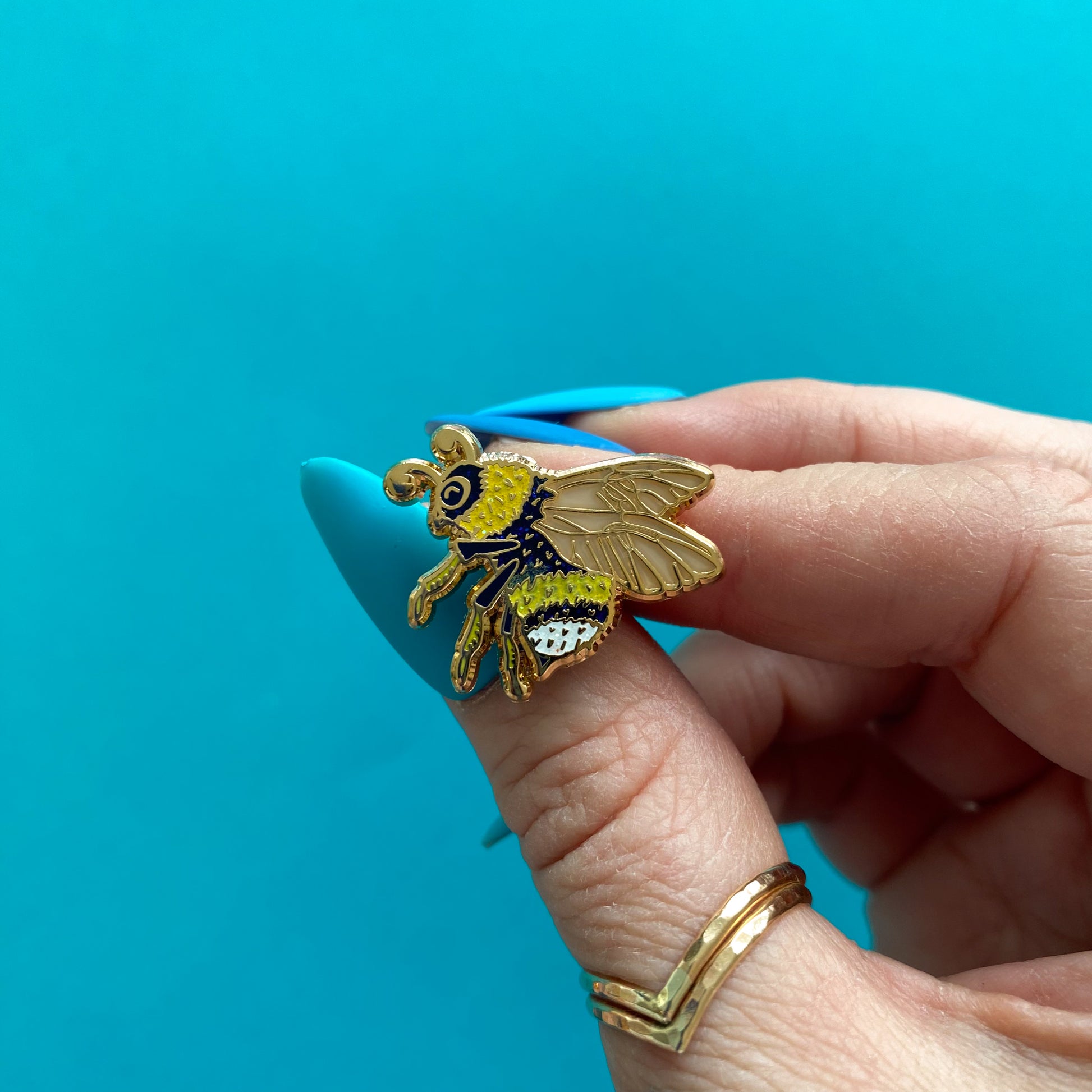 Bumble Bee Enamel Pin
